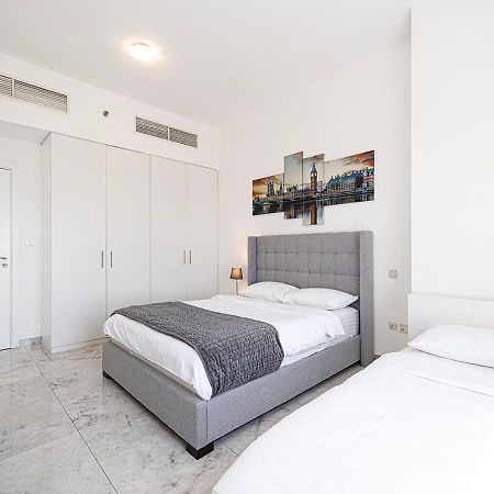 Luxury Beachfront 2Bd Apt, Shams, Jbr ดูไบ ภายนอก รูปภาพ