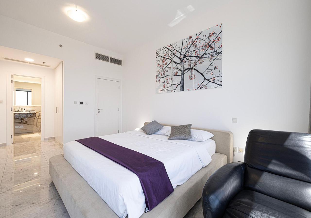 Luxury Beachfront 2Bd Apt, Shams, Jbr ดูไบ ภายนอก รูปภาพ